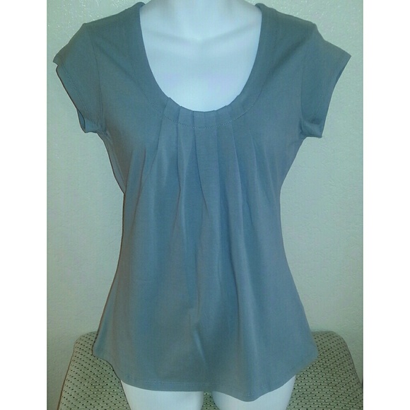 Grey shirt