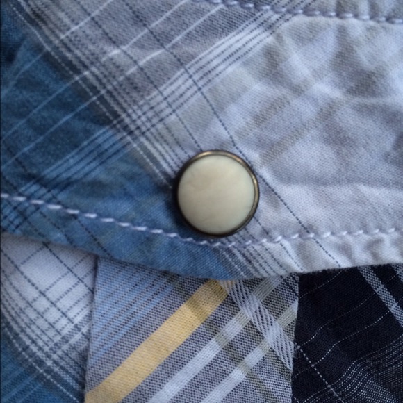 Men's American Eagle Plaid Button Up - Picture 2 of 4