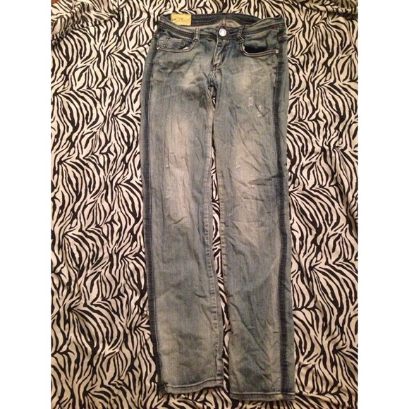 Light Wash Jeans