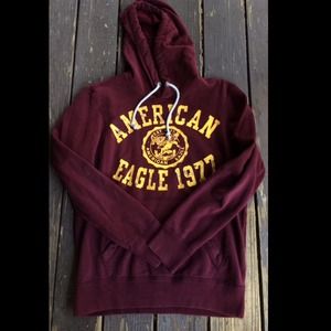 *SOLD* Men's American Eagle Maroon & Gold Hoodie