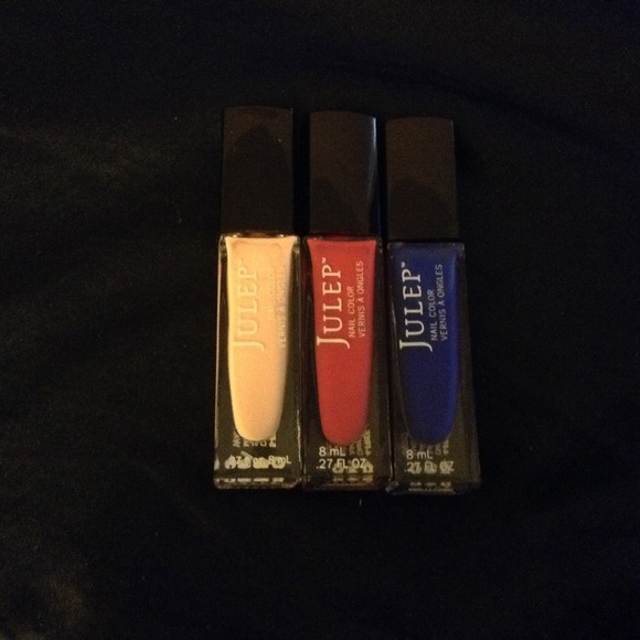 3⃣ Julep nail color bundle