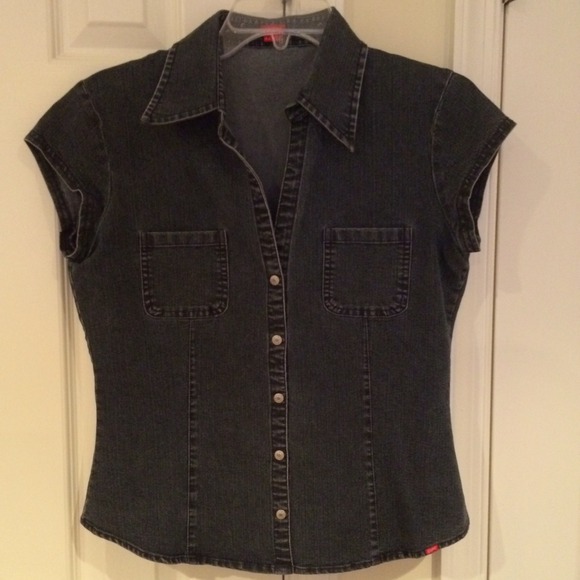 Denim jacket - Picture 3 of 3