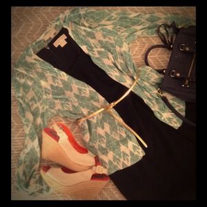 LOFT V-Neck Cardigan in Turquoise Ikat