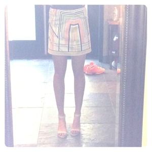 Elie Tahari skirt. Size M.