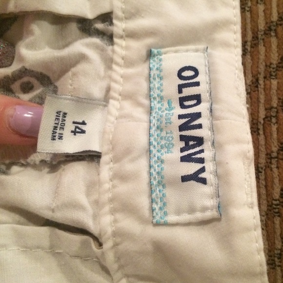 Patterned shorts - Picture 2 of 2