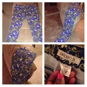 **Vintage Skinny Jeans**