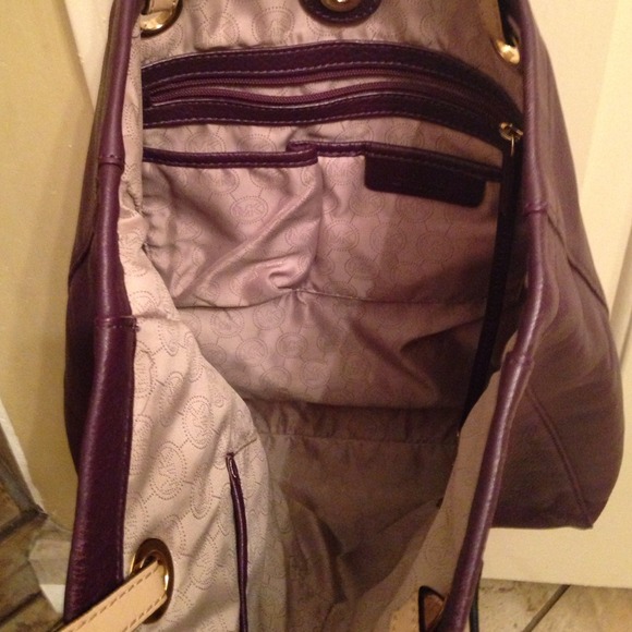 Authentic mk - Picture 2 of 4