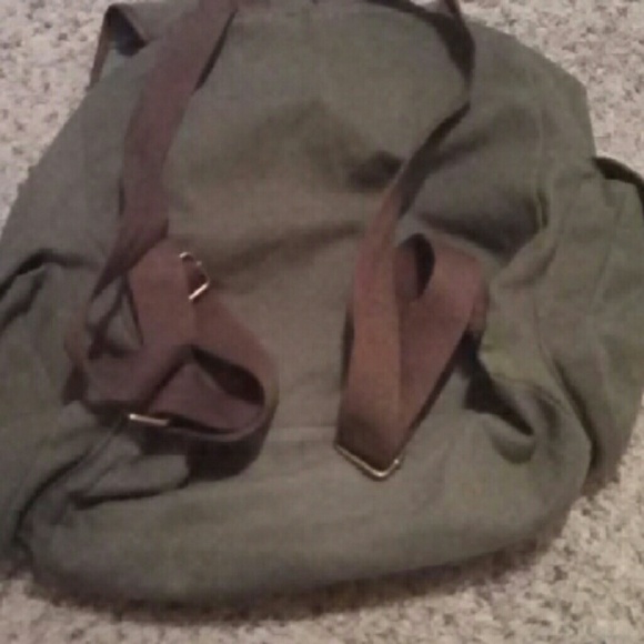 Backpack - Picture 4 of 4