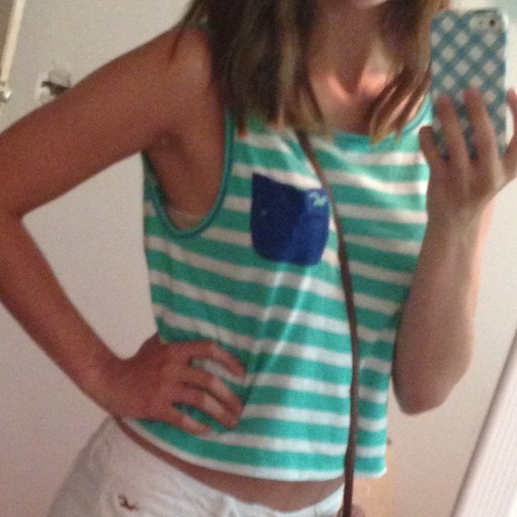 Hollister Crop Top💚
