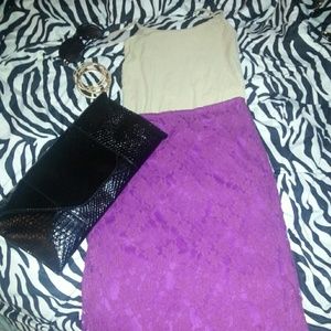 Super cute , medium maroon high waist skirt