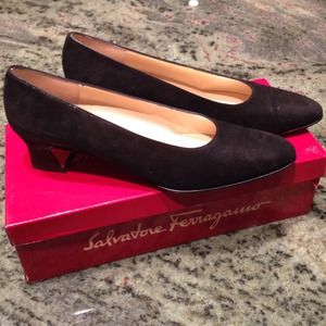 Salvatore Ferragamo Black Pumps