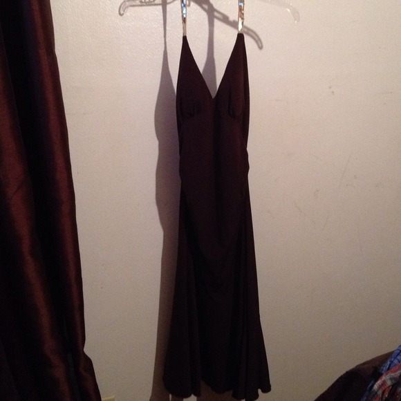 Dress - Picture 2 of 4