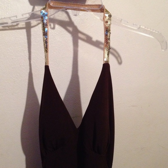 Dress - Picture 3 of 4