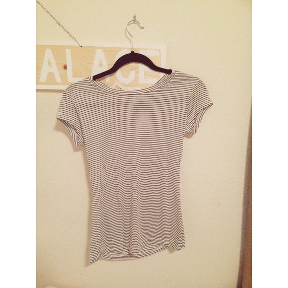 *SOLD* Forever 21 Long oversized top
