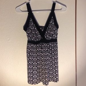 ✨ Black & White Printed Top ✨