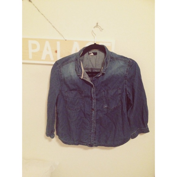 BDG DENIM BUTTON UP