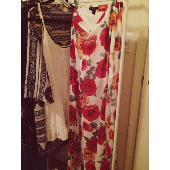 F21 Floral Skirt