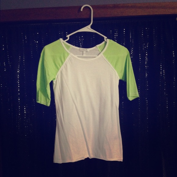 3/4! Sleeve baseball tee