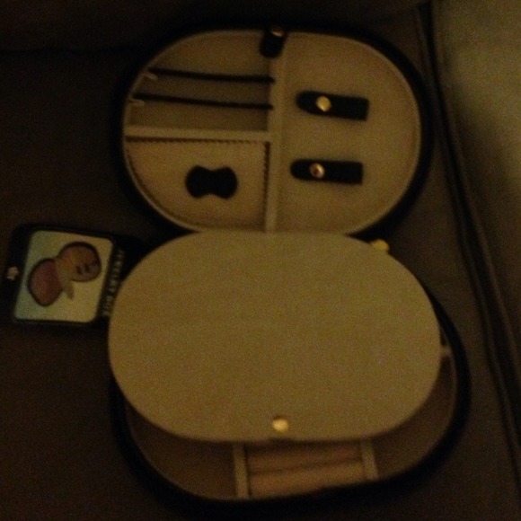 Jewelry Box - Picture 4 of 4