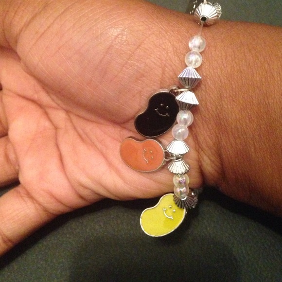 Christian Bracelet "Jelly Bean Style" - Picture 2 of 4