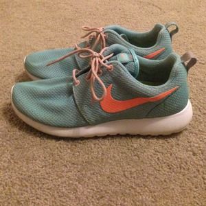 Nike Roshe shoes!