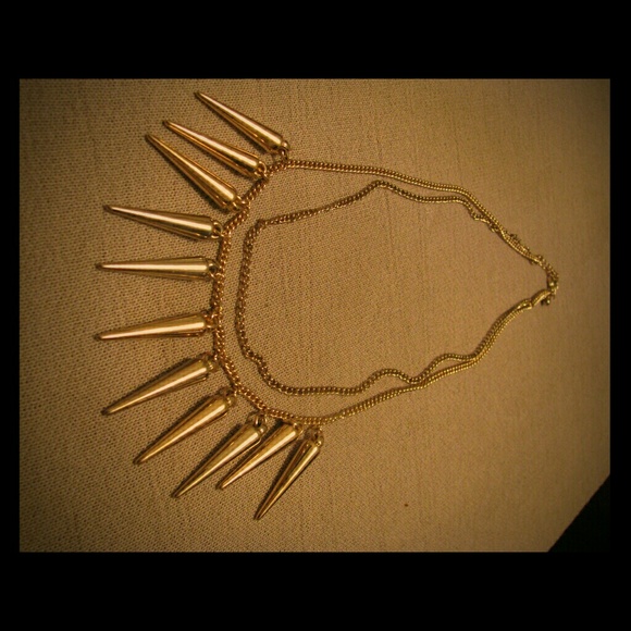 Spike Necklace