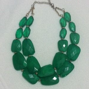 Green stone statement necklace