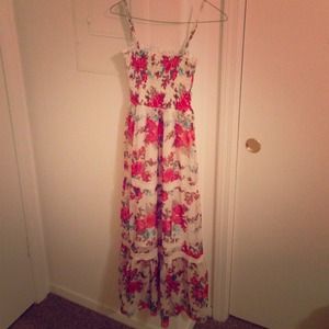 Beautiful/Lovely Summer Dress
