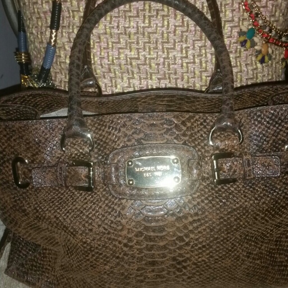 MK Snakeskin chocolate brown Hamilton