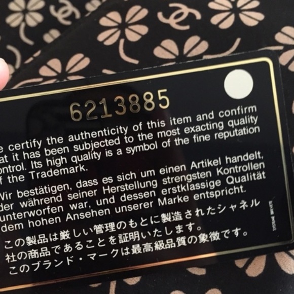 Chanel Shoulder Bag (3 Ways) - Picture 7 of 12