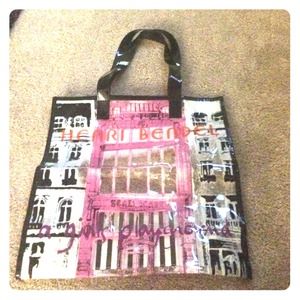 Plastic Henri Bendel beach tote and tank bundle
