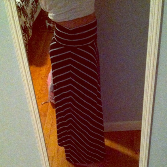 Maxi skirt