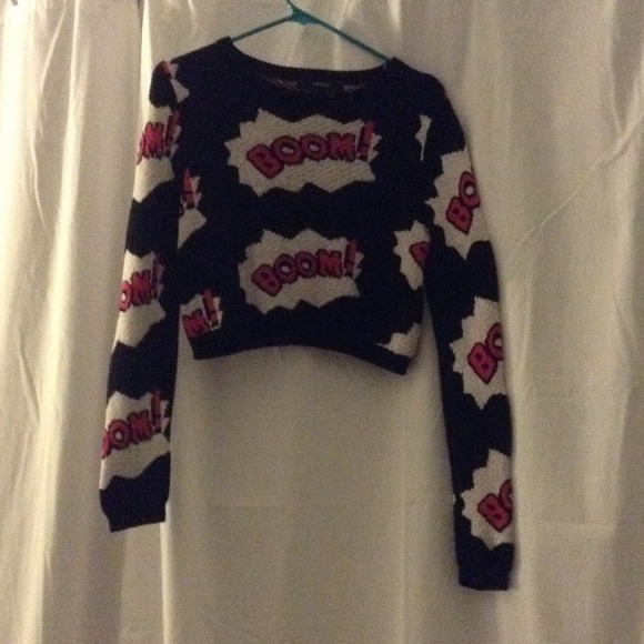 Cropped sweater