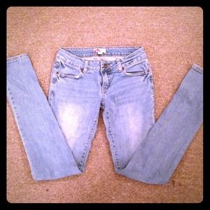 👖Forever 21 Light Wash Skinny Jeans👖