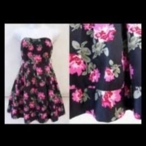 Forever 21 Flower Navy Dress
