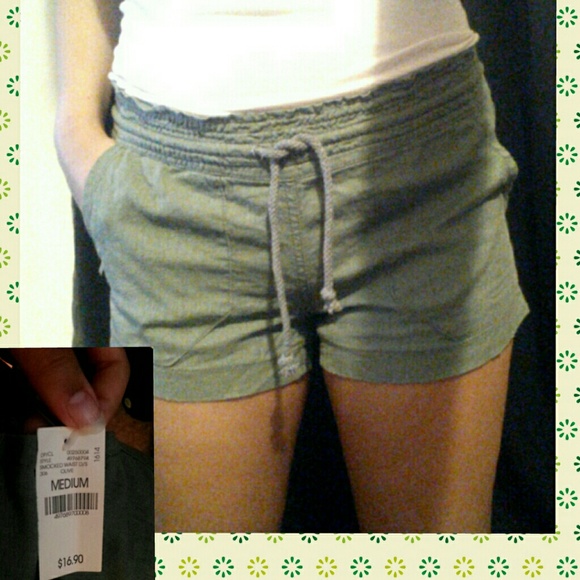 Olive Smocked Waist Shorts