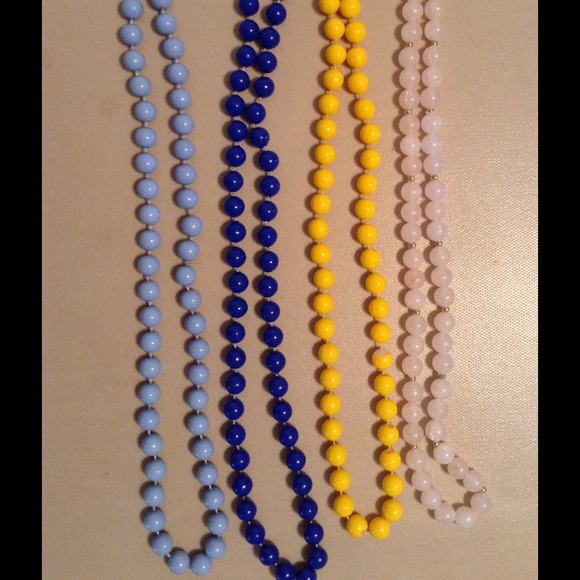 Accessories - Beaded Necklace Bundle