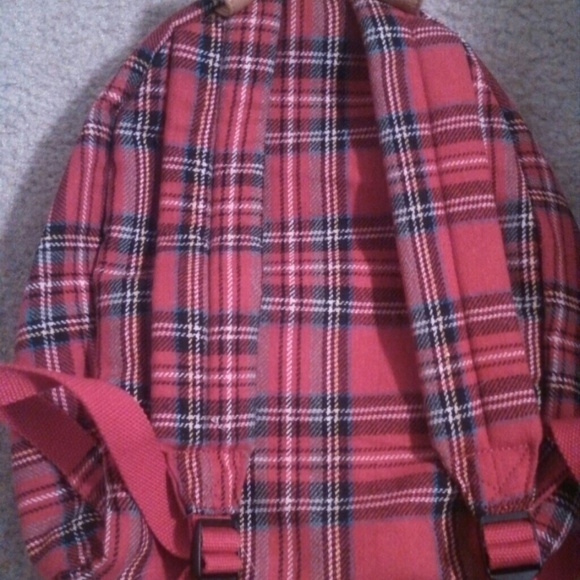 Backpack - Picture 2 of 4