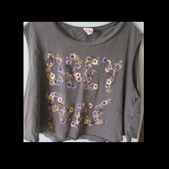 NEW Obey Posse Graphic Daisy Tee - Picture 2 of 3