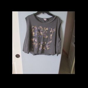 NEW Obey Posse Graphic Daisy Tee