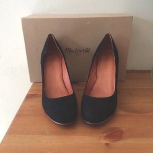Not for sale🚫SOLD on Ebay Madewell Frankie pumps