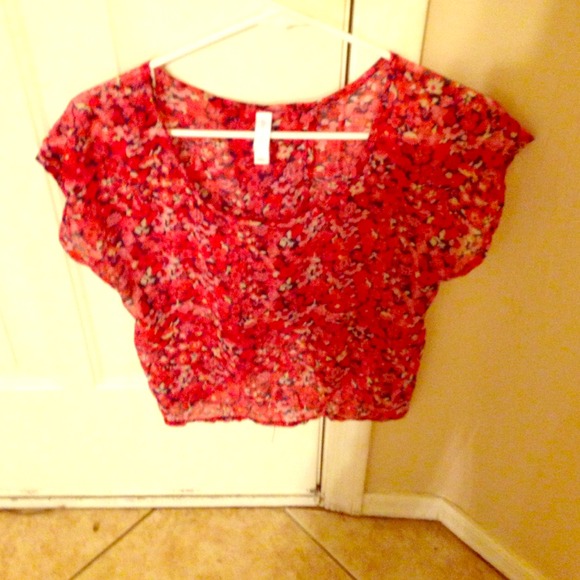 Red crop top