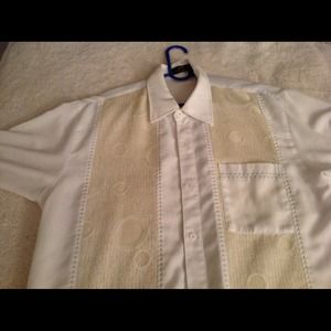 White short sleeve men shirt