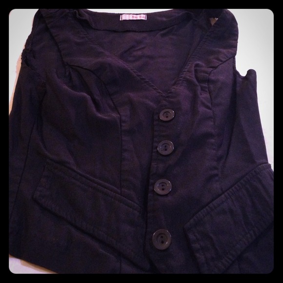 Black vest