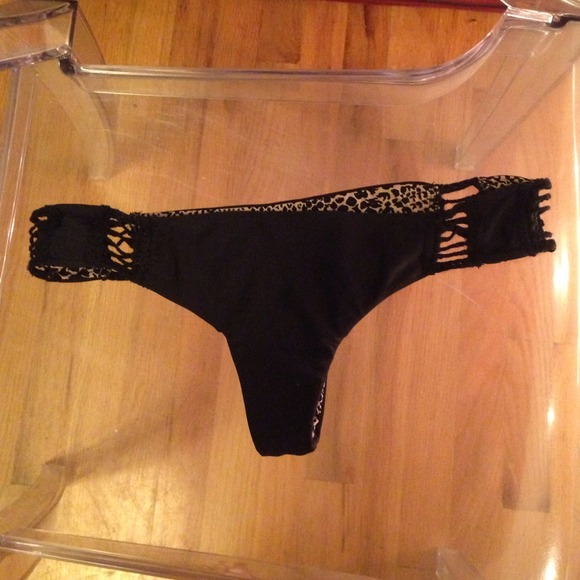 Acacia Swimwear Tanzania in Storm