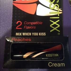 Kisstixx lip balm