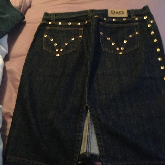 D&G Denim pencil skirt with gold detail - Picture 2 of 4