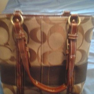 brown coach purse