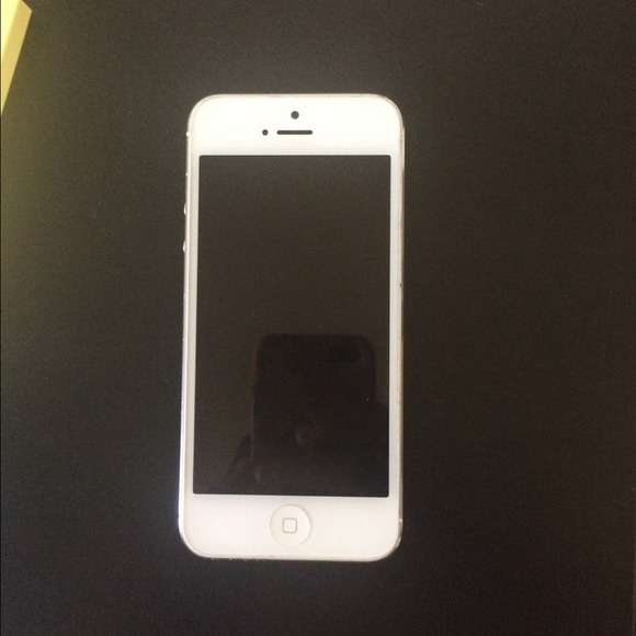 AT&T White iphone 5