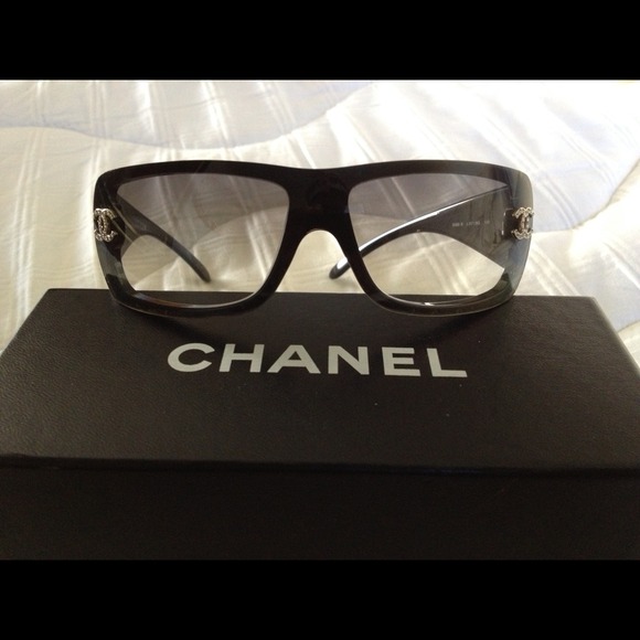 Chanel Sunglasses - 100% Authentic